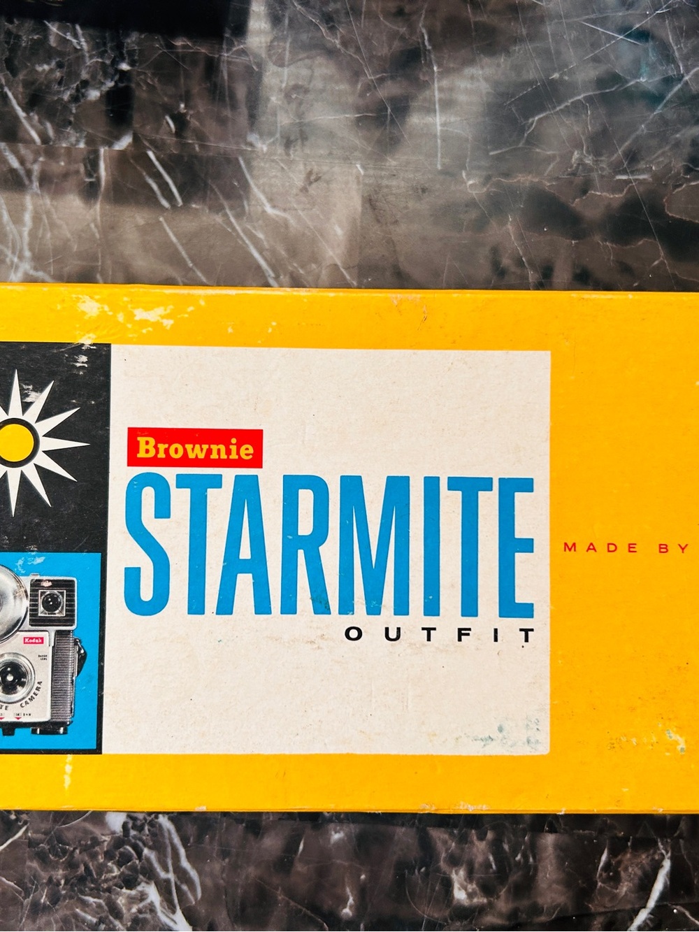 Starmite Outfit brownie vintage camera